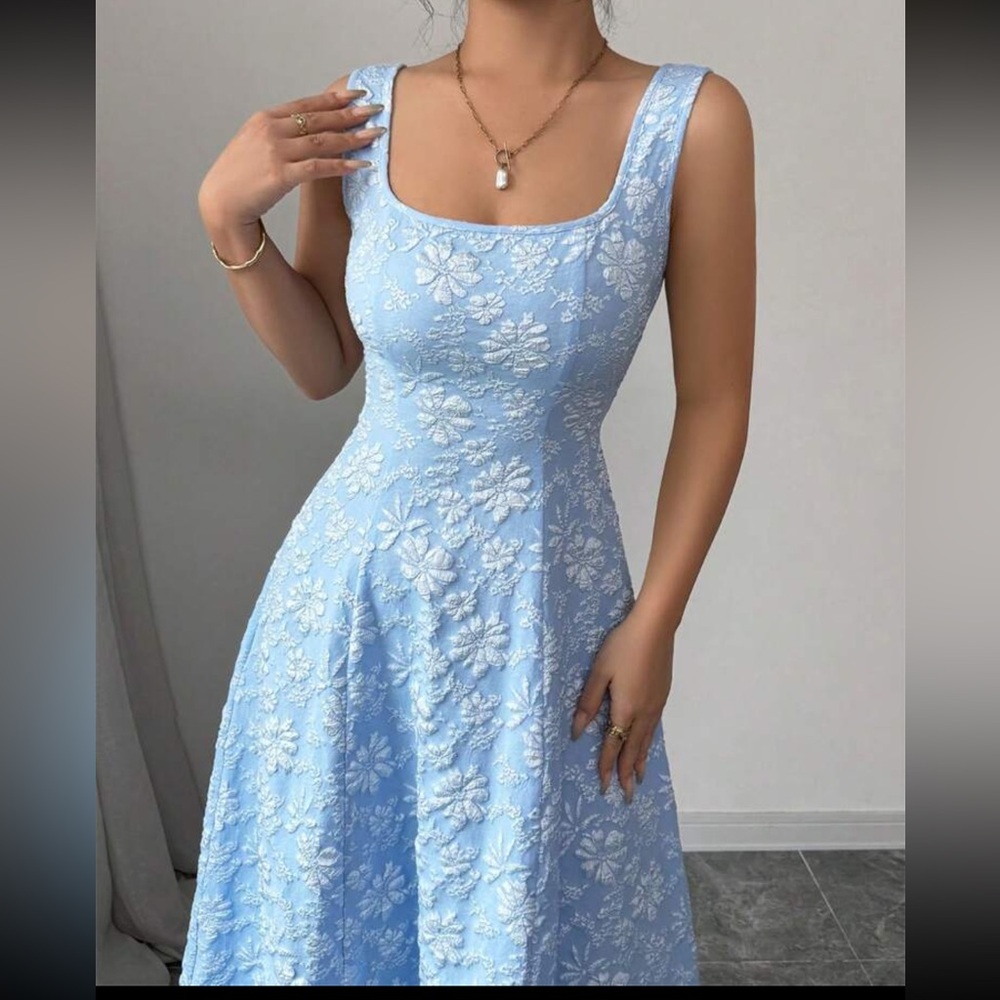 Boho Floral Jacquard square neck cami Dress - Picture 3 of 6